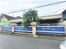 Disewakan Rumah luas Daerah Jalan Ikan2, Blimbing Malang