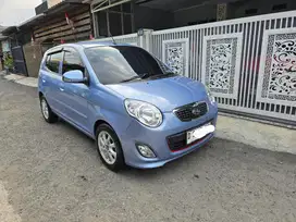 Antik!! KM35rb Kia Picanto SE 1.1 2011,Tt jazz city car
