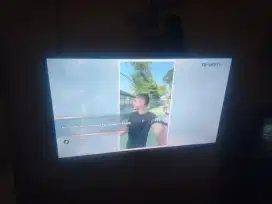 Di jual tv merk coocaa 32 inch