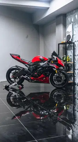 For Sale! ZX6R 2011 Z1000 Z9 Z8 R1 R6 Mt 07 Mt 09 Mt O7