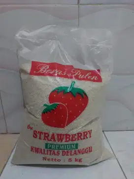 Beras kemasan 5kg strawberry