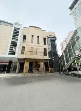 Ruko Boulevard Raya 3lt luas 14x55 770m Kelapa Gading Jakarta Utara