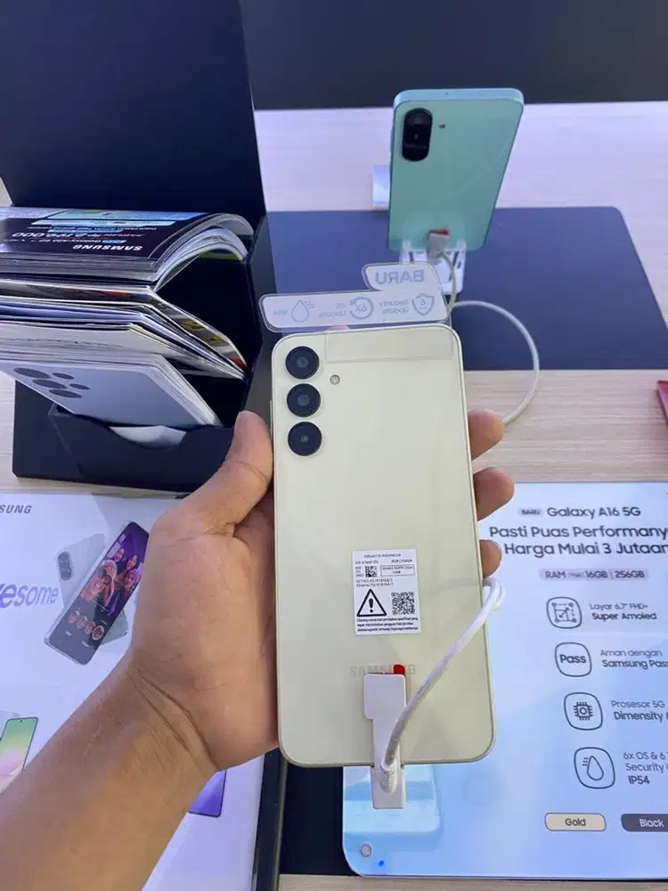 Mau cari hp tapi belum cukup cash? Tenang saja disini bisa kredit
