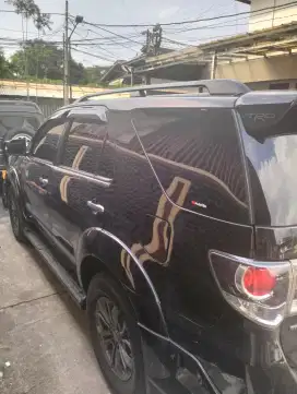 Melayani bongkar pasang kaca film mobil di jamin rapi
