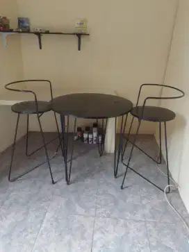 Dijual bangku + meja cafe