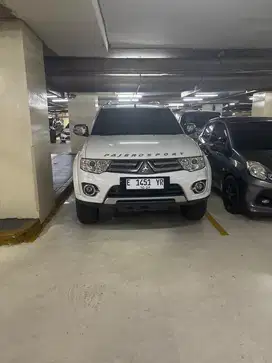 Dijual mobil pajero dakar thn 2014 kondisi mulus