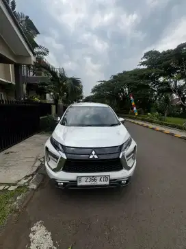 Di jual Mitsubishi Xpander ultimate warna putih th.2022