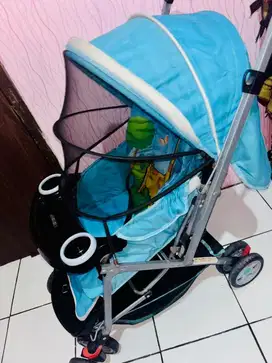 Stroller lipat bayi