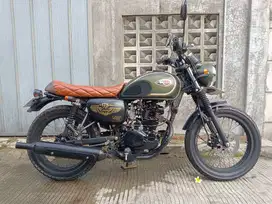 W175 SE Terawat plat D
