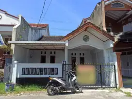 Di jual rumah siap huni di cluster cempaka Arum dekat Al Jabbar