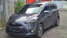[JUAL CEPAT] Toyota Sienta V 2017