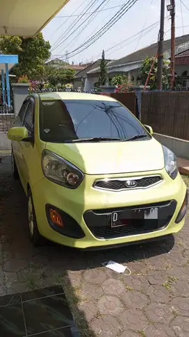 Kia Picanto 2012 Bensin