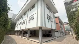 DIJUAL / DISEWAKAN GEDUNG DI JL. GUNUNG SAHARI JAKARTA UTARA