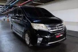 2013 Nissan Serena HWS 2.0  TDP 38JT
