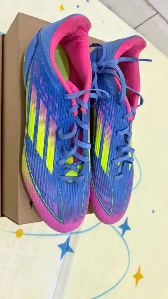 Sale  sepatu Adidas F50 second