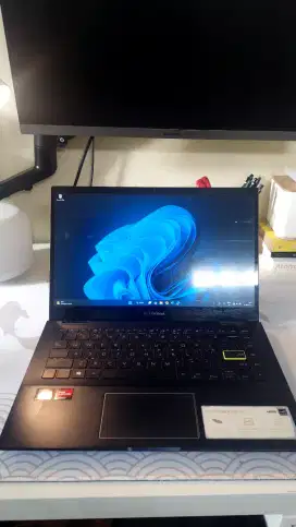 Asus Vivobook Flip 14 AMD Ryzen 5 5500U 8/512GB