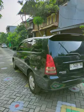 Toyota Kijang Innova 2005 Bensin