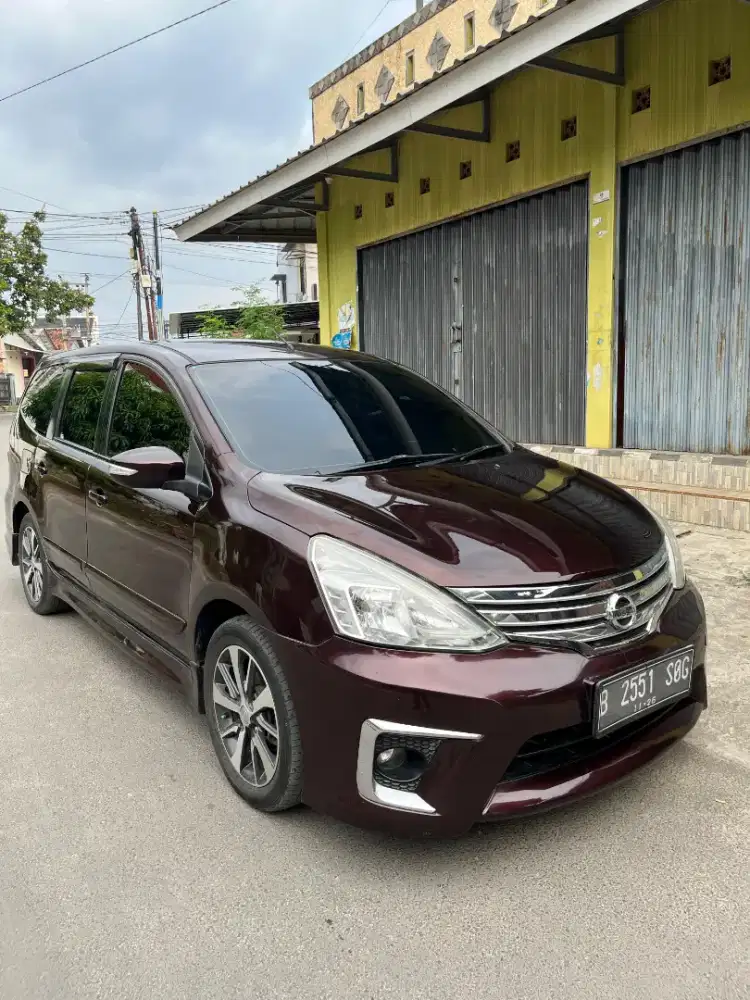 Grand Livina XV 1.5 AT HWS
