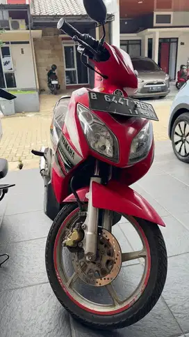 Dijual Yamaha Nouvo Z 2005 KM Rendah