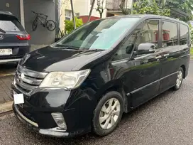 Nissan Serena 2015 Bensin