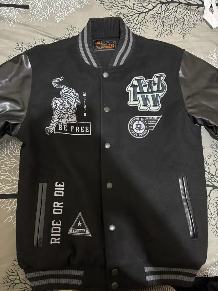 Jaket Phillip Works original (L)
