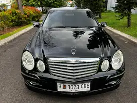 Mercedes-Benz E230 2008 Bensin