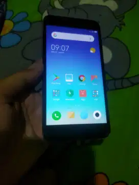 Redmi 5a 2/16 qtc retak 2 helai rambut original