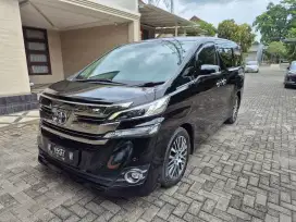 Toyota Vellfire 2015