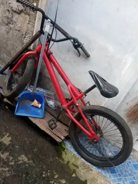 BMX ban besar seken