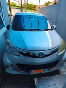 Avanza Veloz 1.5 AT 2015