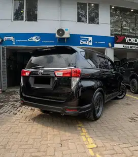 Jual Innova Venturer 2021