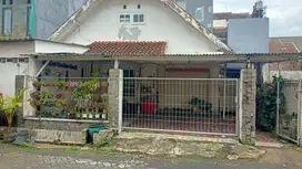 Rumah di sigura-gura dekat UB