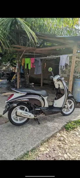 Honda scoopy 2011