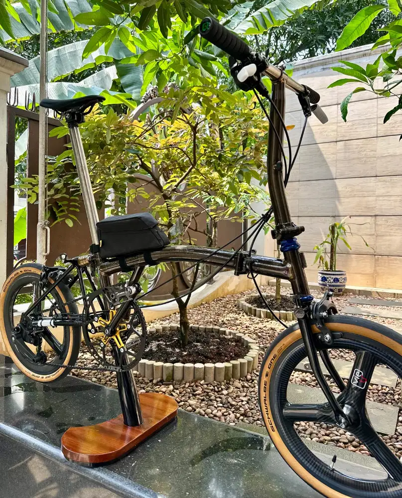 Brompton S6LX Titanium Superlight Black Lacquer