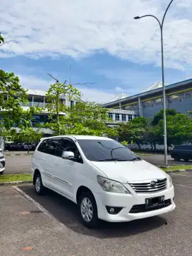 Innova type G 2012