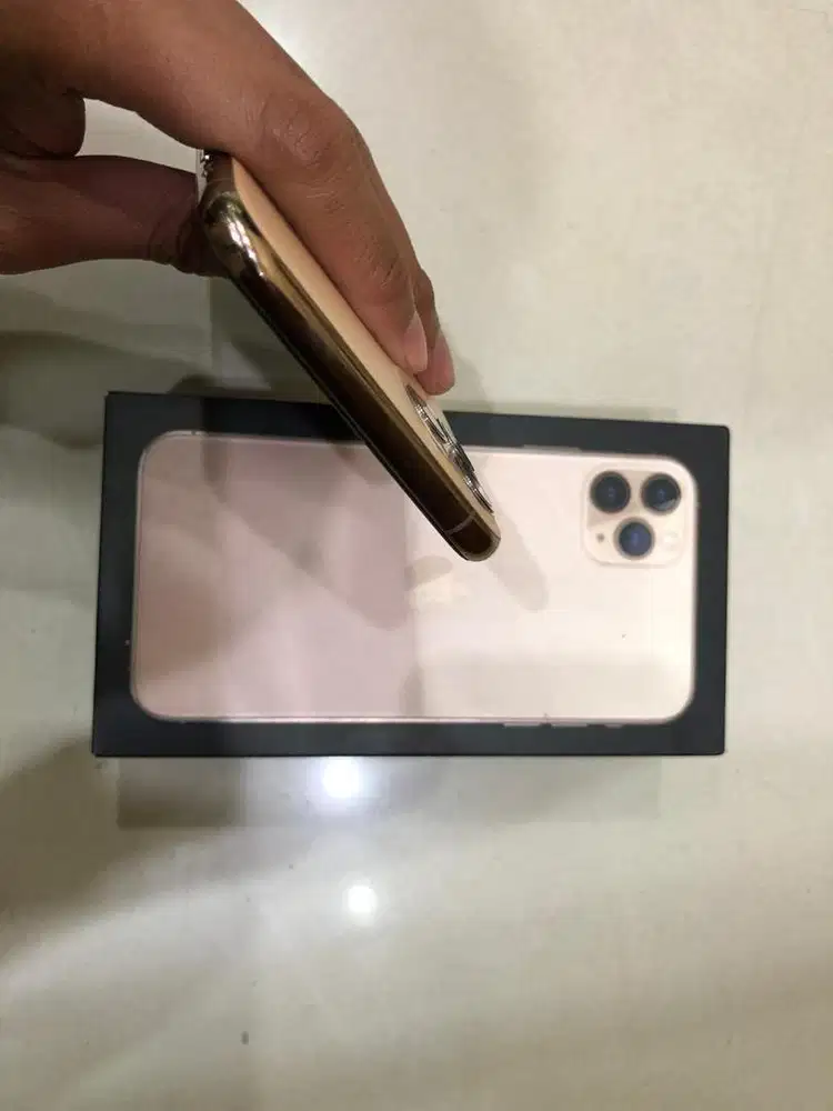 iphone 11 pm 256gb resmi ibox  mulus