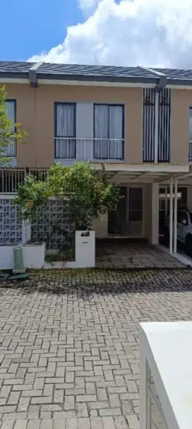 Dijual rumah baru gress desain minimalis