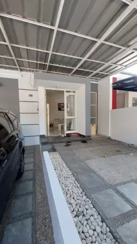 Disewakan rumah minimalis cocok untuk keluarga kecil lokasi strategis