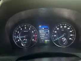Toyota Alphard 2024 Bensin