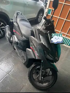 Dijual H Vario 160 Cbs 2022 black