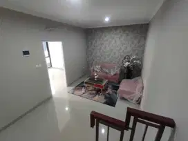 Rumah mewah 2 lantai dekat Mall Sunter di jakarta utara