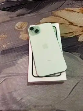 IPhone 15 plus 128 gb 1 hari pakai