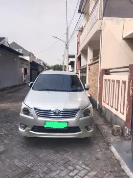 Innova G Luxury G 2.0 MT