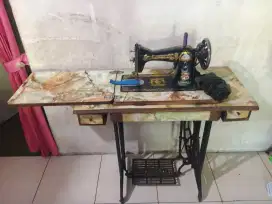 mesin jahit siap pakai