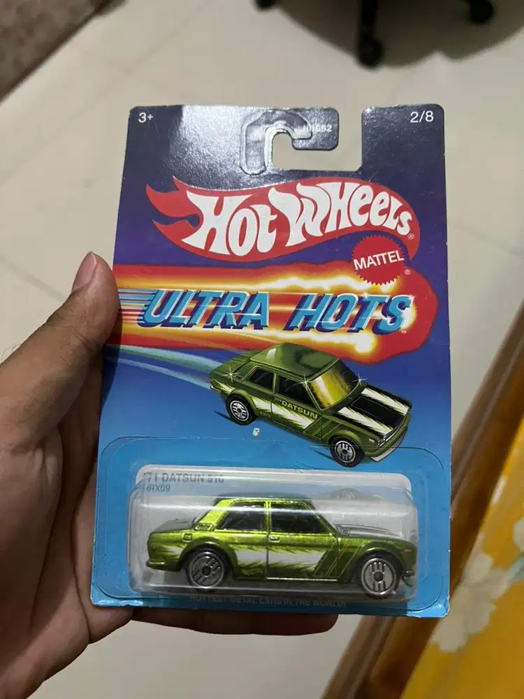 Hot wheels 71 datsun 510 ultra hots
