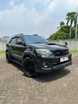 Termurah Fortuner VNT TRD Sportivo AT 2014 Hitam