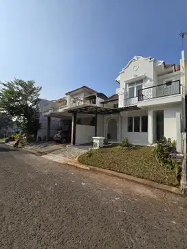 RUMAH LEGENDA WISATA