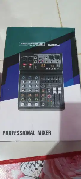 Mixer Recording tech basic 4