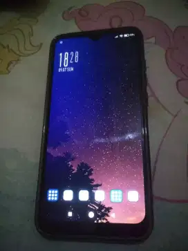 Redmi 8  4/64 Red
