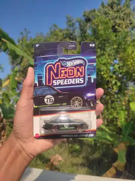hothweels porsche 934 turbo rsr(neon speeders)